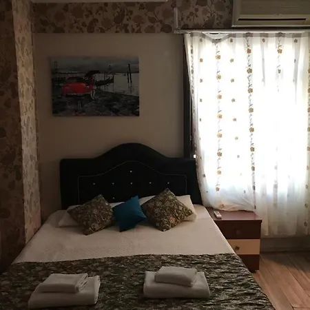 Sultanahmet Apart Hotel *